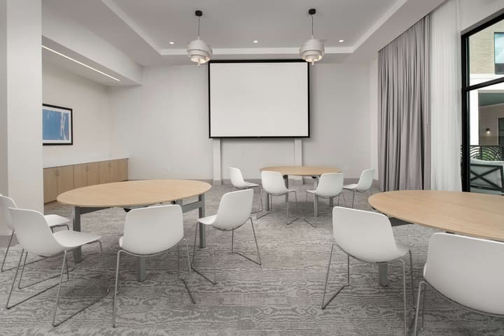 Home2 Suites by Hilton Orlando Downtown