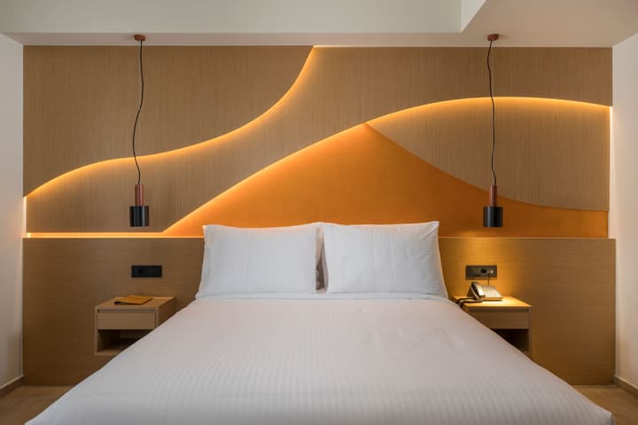 Hyperion City Hotel