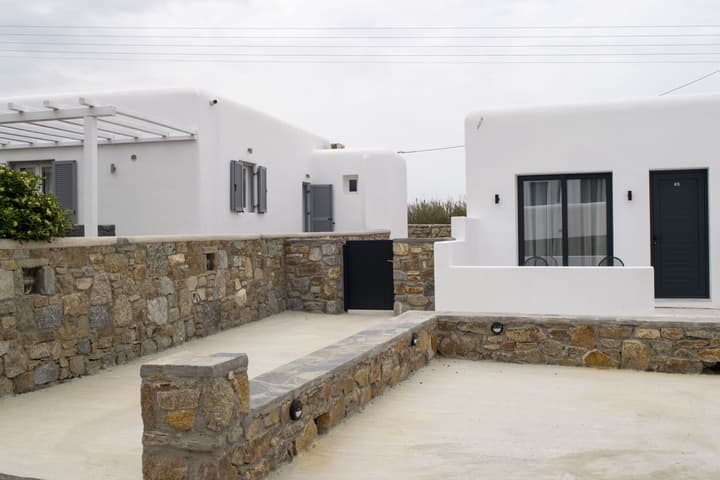 Giannoulaki Hotel