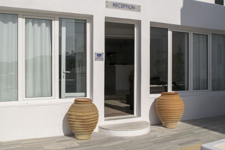 Giannoulaki Hotel
