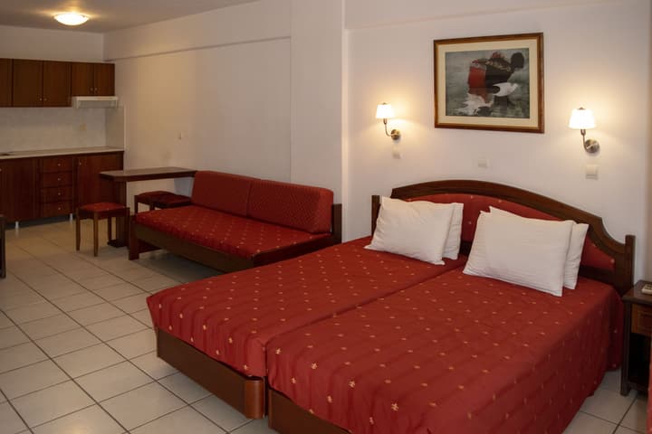 Giannoulaki Hotel