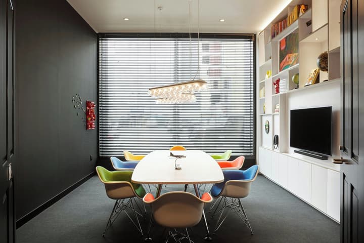 citizenM Los Angeles Downtown