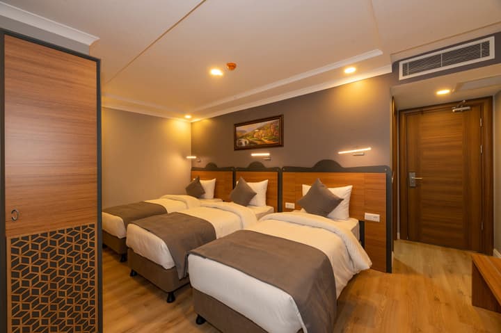 New Emin Hotel