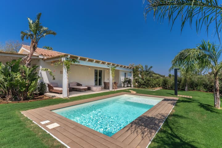 Cala Sinzias Resort