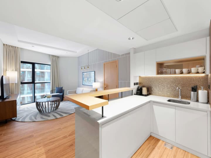 Adagio Premium The Palm