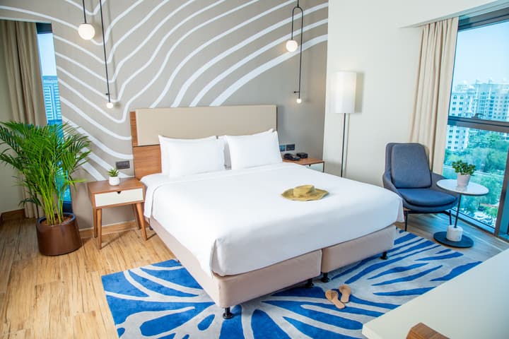 Adagio Premium The Palm