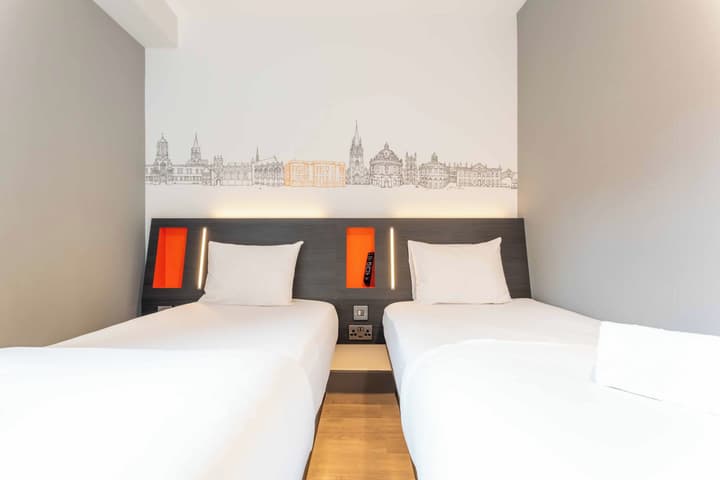 easyhotel Oxford