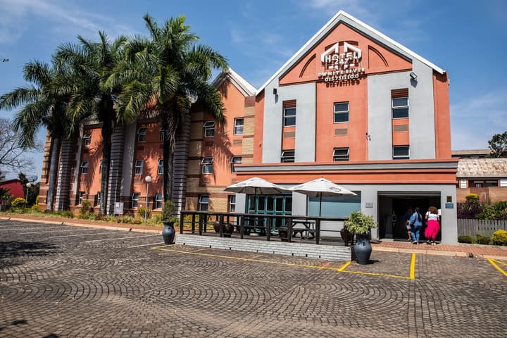 Hotel247