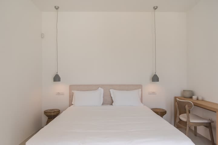 Amarelo Suites