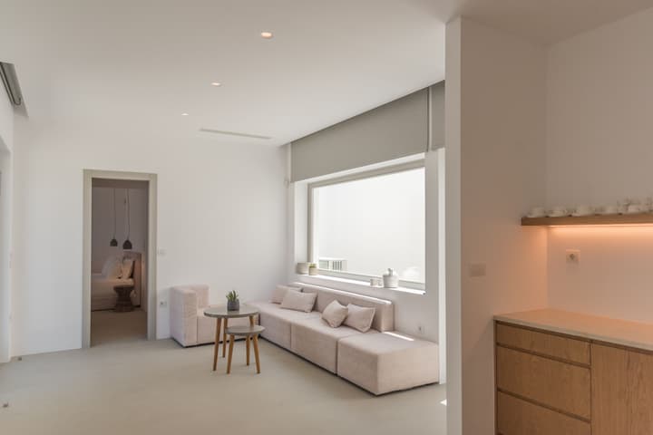 Amarelo Suites