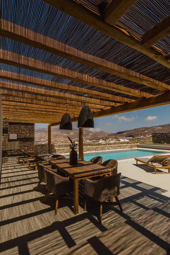 Amarelo Suites