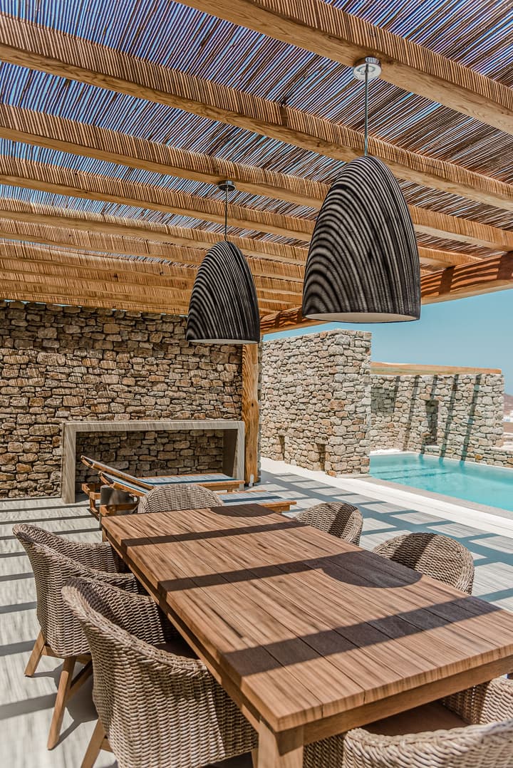 Amarelo Suites