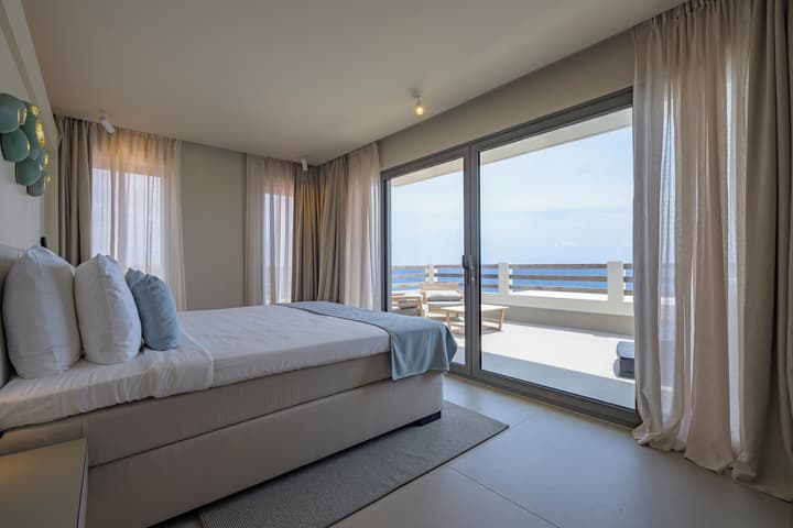 Art Hotel Curacao - Luxury Adults Only