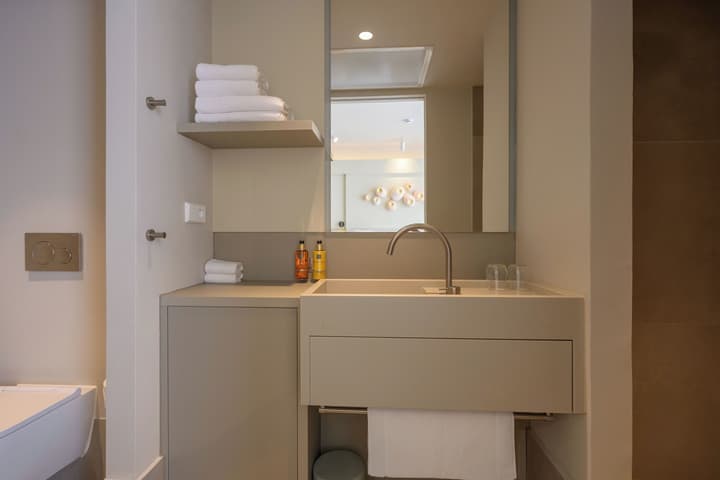 Art Hotel Curacao - Luxury Adults Only