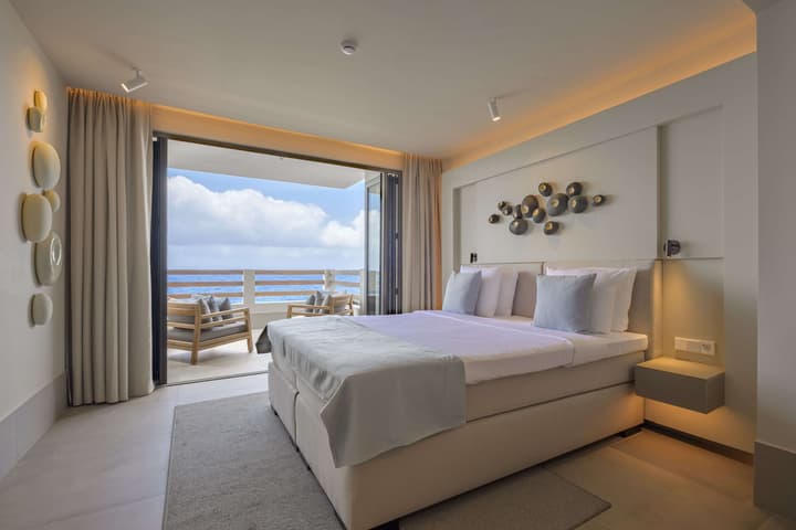 Art Hotel Curacao - Luxury Adults Only