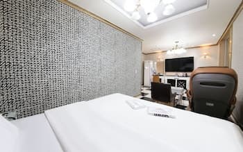 Gwangyang Ritz Hotel