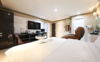 Gwangyang Ritz Hotel