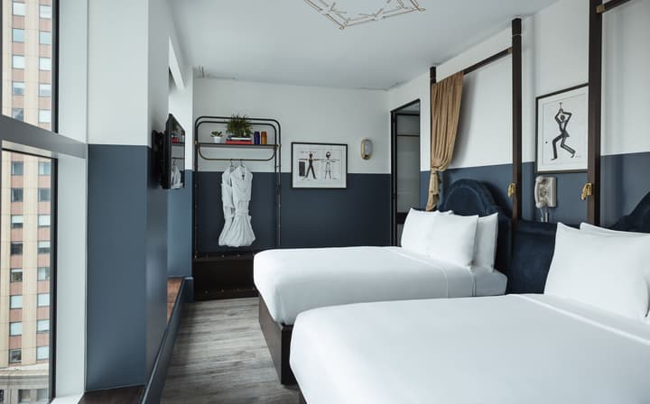 CIVILIAN Hotel