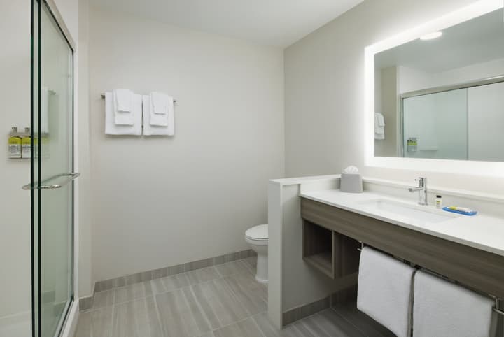 HOLIDAY INN EXPRESS & SUITES GULF BREEZE - PENSACOLA AREA by IHG