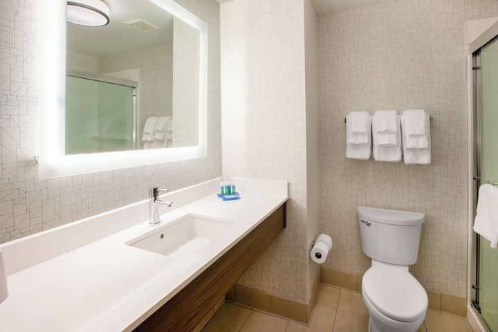 HOLIDAY INN EXPRESS & SUITES GULF BREEZE - PENSACOLA AREA by IHG