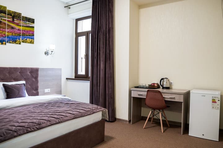 Level Hotel