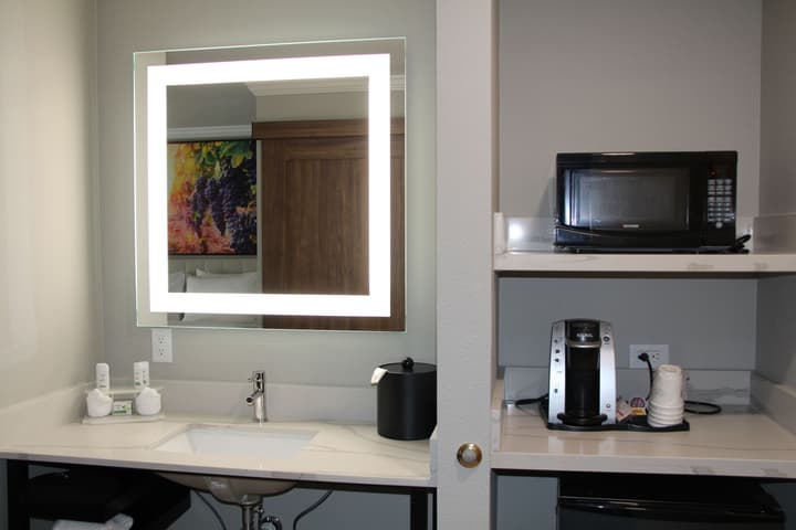 La Quinta Inn & Suites by Wyndham Yakima Downtown