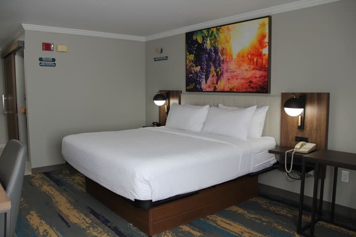 La Quinta Inn & Suites by Wyndham Yakima Downtown