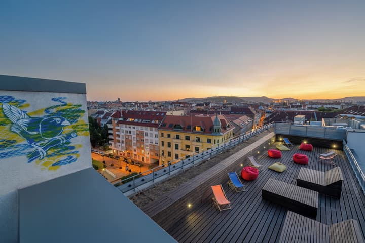 Dean's Home Budapest