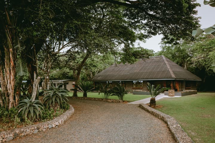 Ezulwini Game Lodge