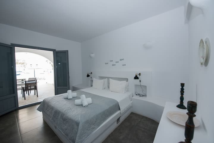 Ostria Studios & Apartments