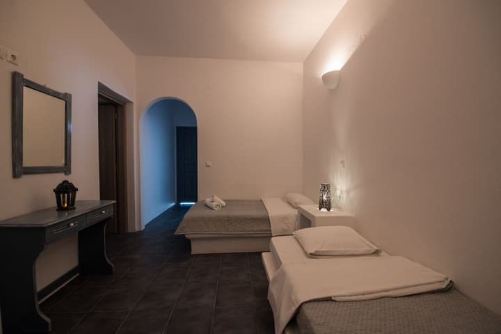 Ostria Studios & Apartments