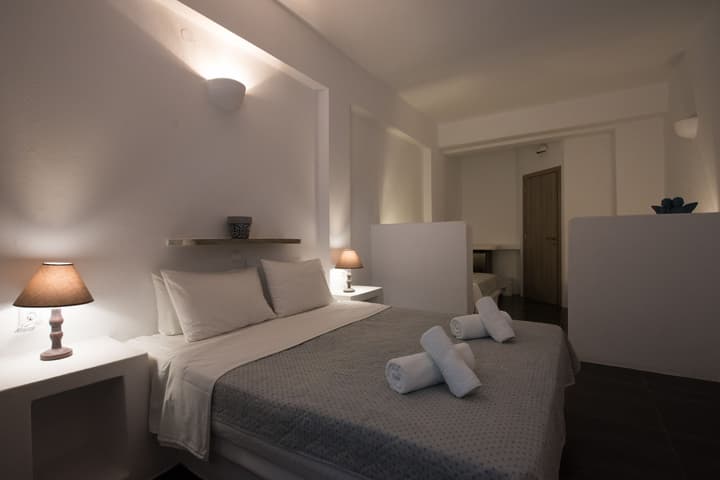 Ostria Studios & Apartments