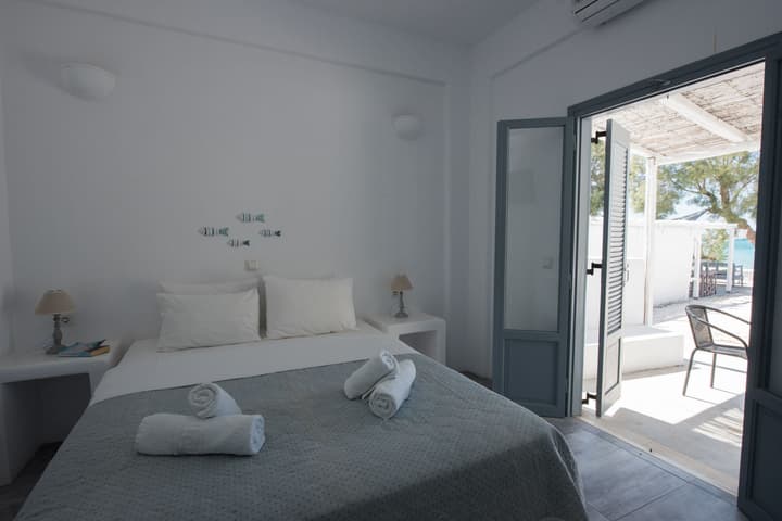 Ostria Studios & Apartments