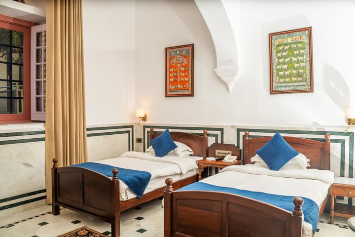 Narain Niwas Palace