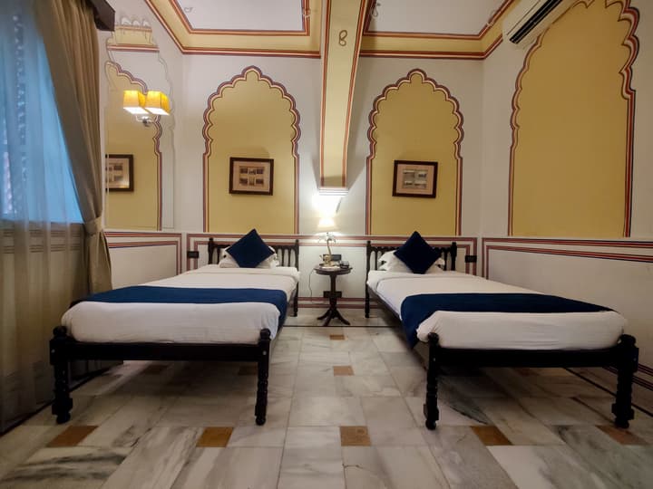Narain Niwas Palace