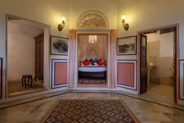 Narain Niwas Palace