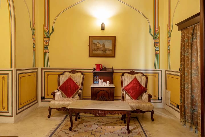 Narain Niwas Palace
