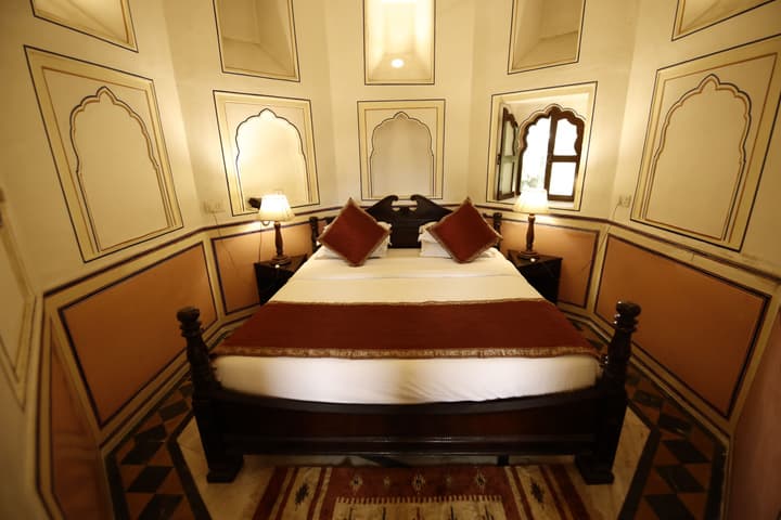 Narain Niwas Palace
