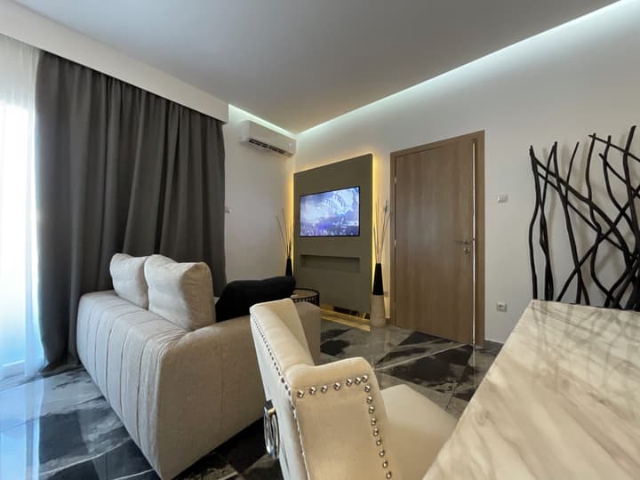 Athens Warehouse Boutique Hotel & Suites