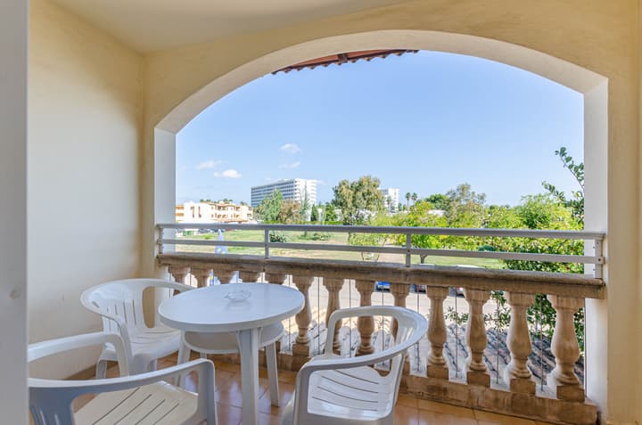 Mariner Club Apartments