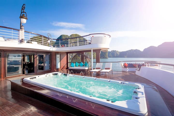 Ambassador Cruise Halong Bay - All Inclusive