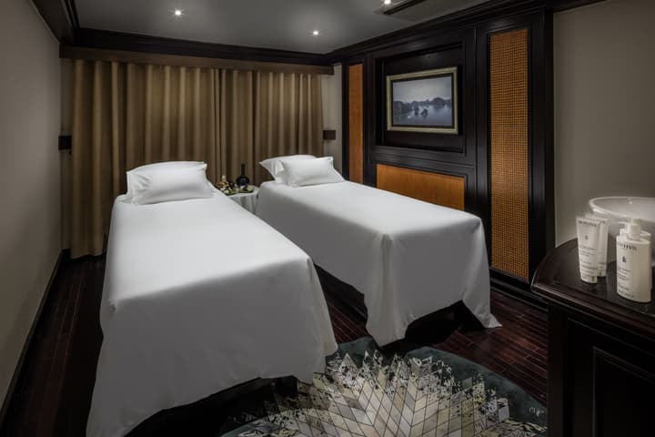 Ambassador Cruise Halong Bay - All Inclusive
