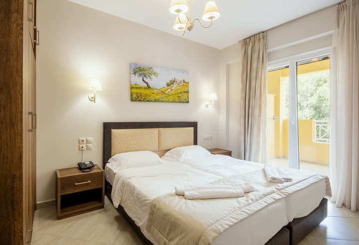 Robolla Beach Aparthotel