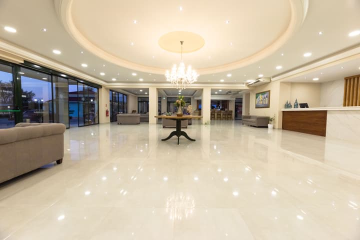 Robolla Beach Aparthotel
