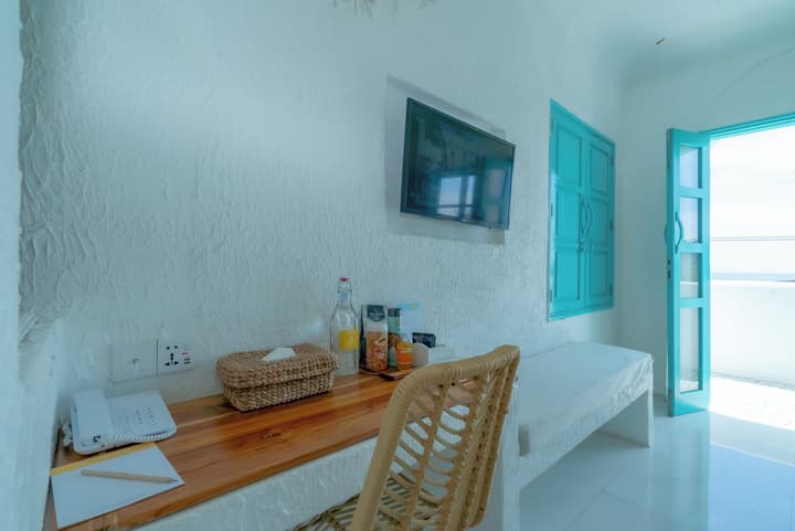 Loccal Collection Hotel
