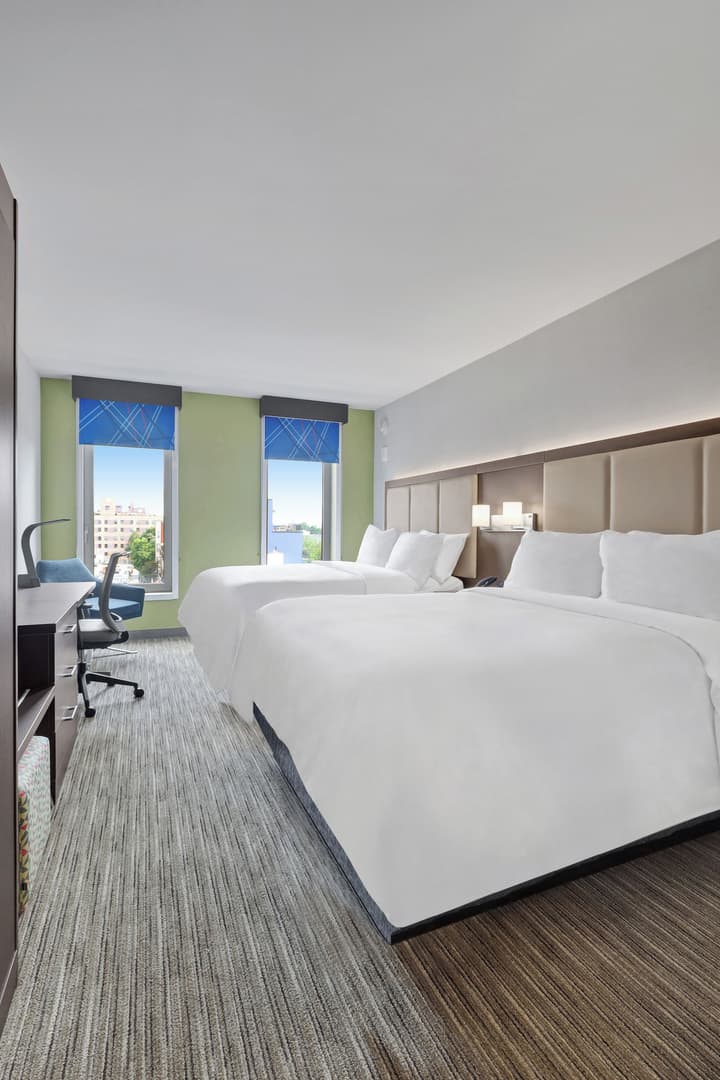 Hotel 1200