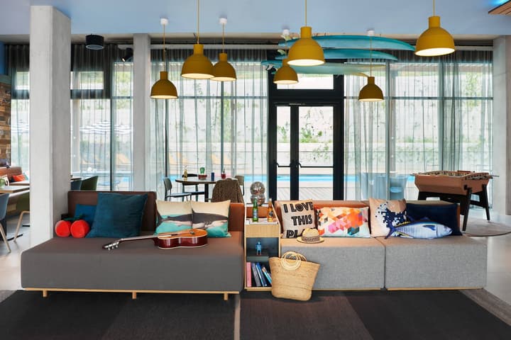 Moxy Antibes Sophia Antipolis