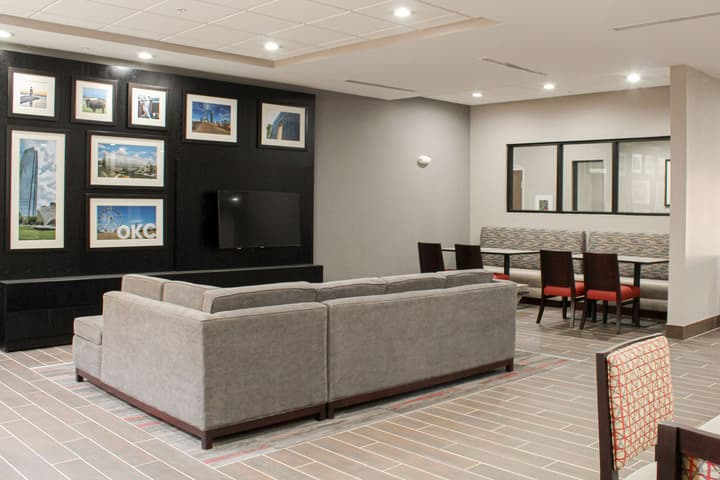 Hawthorn Extended Stay by Wyndham Oklahoma City Airport