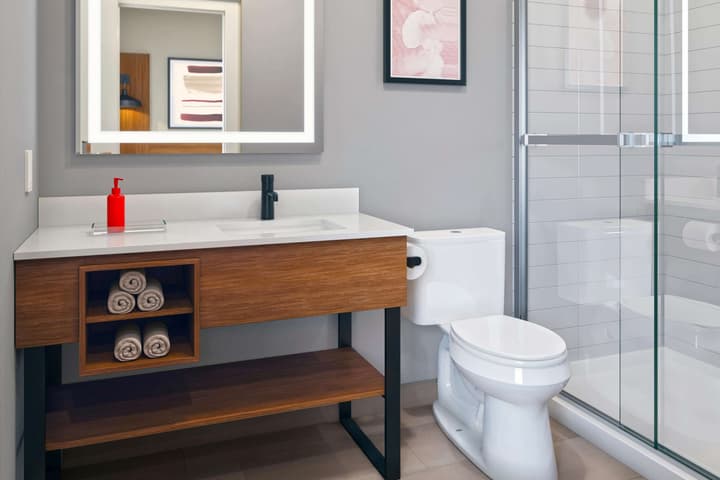 Hawthorn Extended Stay by Wyndham Oklahoma City Airport