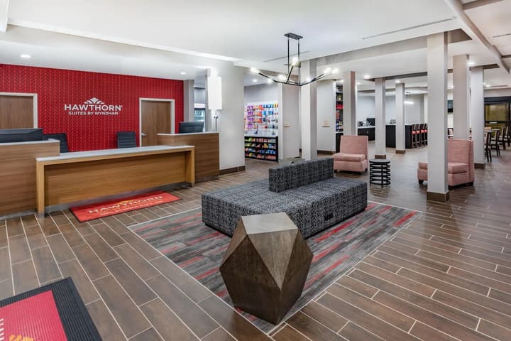 Hawthorn Extended Stay by Wyndham Oklahoma City Airport